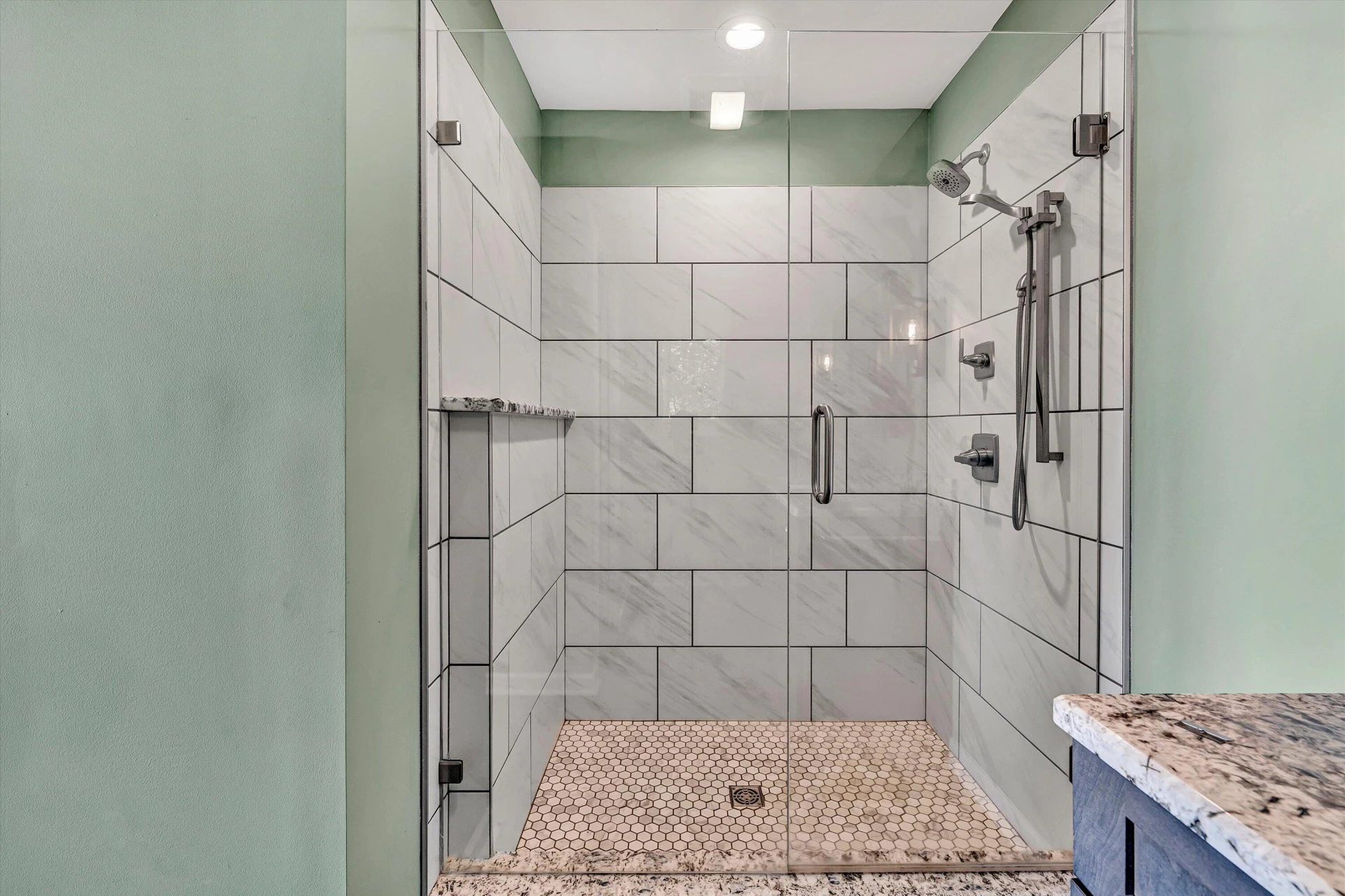 3388 Lakewood Forest RD - Photo 21