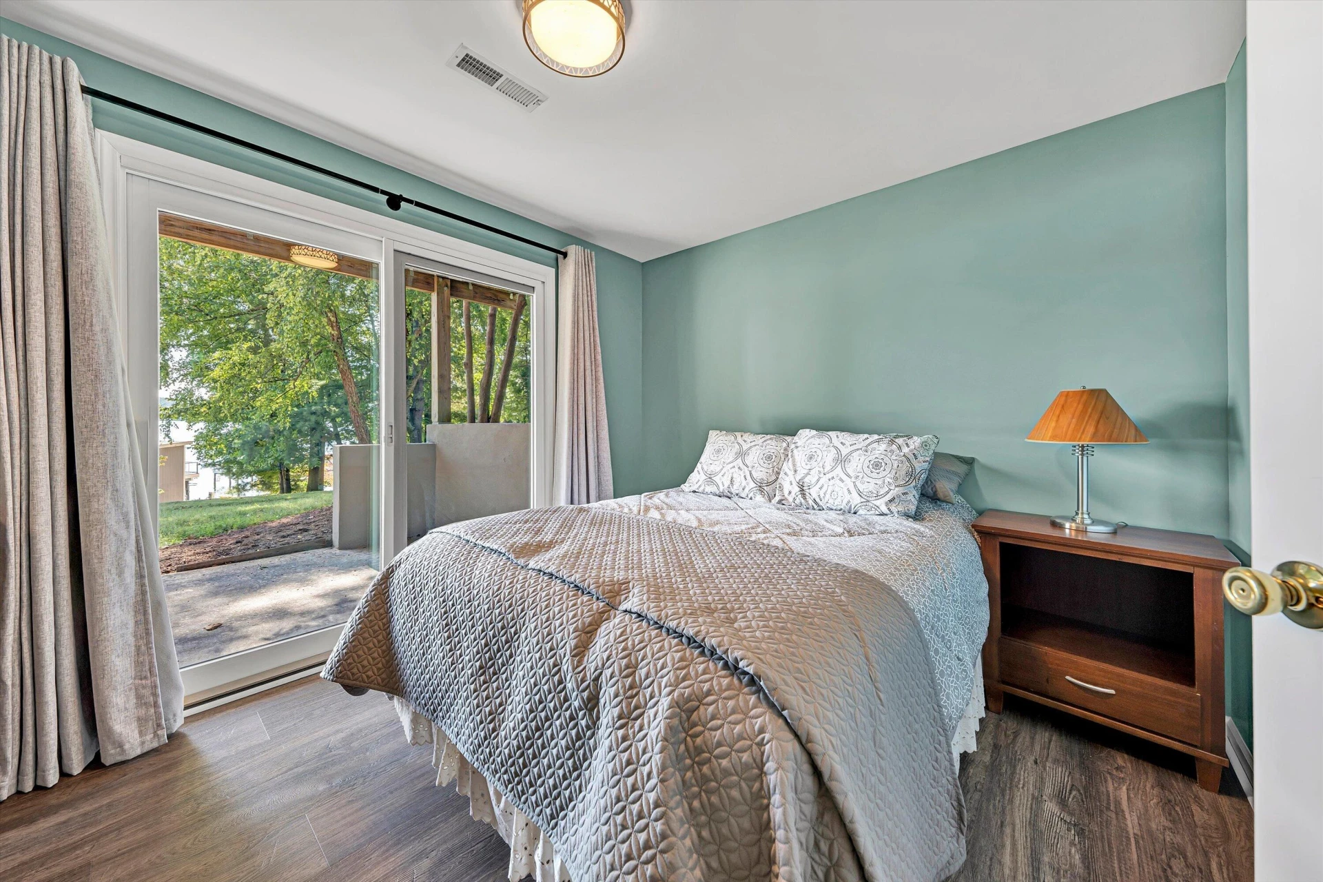 3388 Lakewood Forest RD - Photo 31
