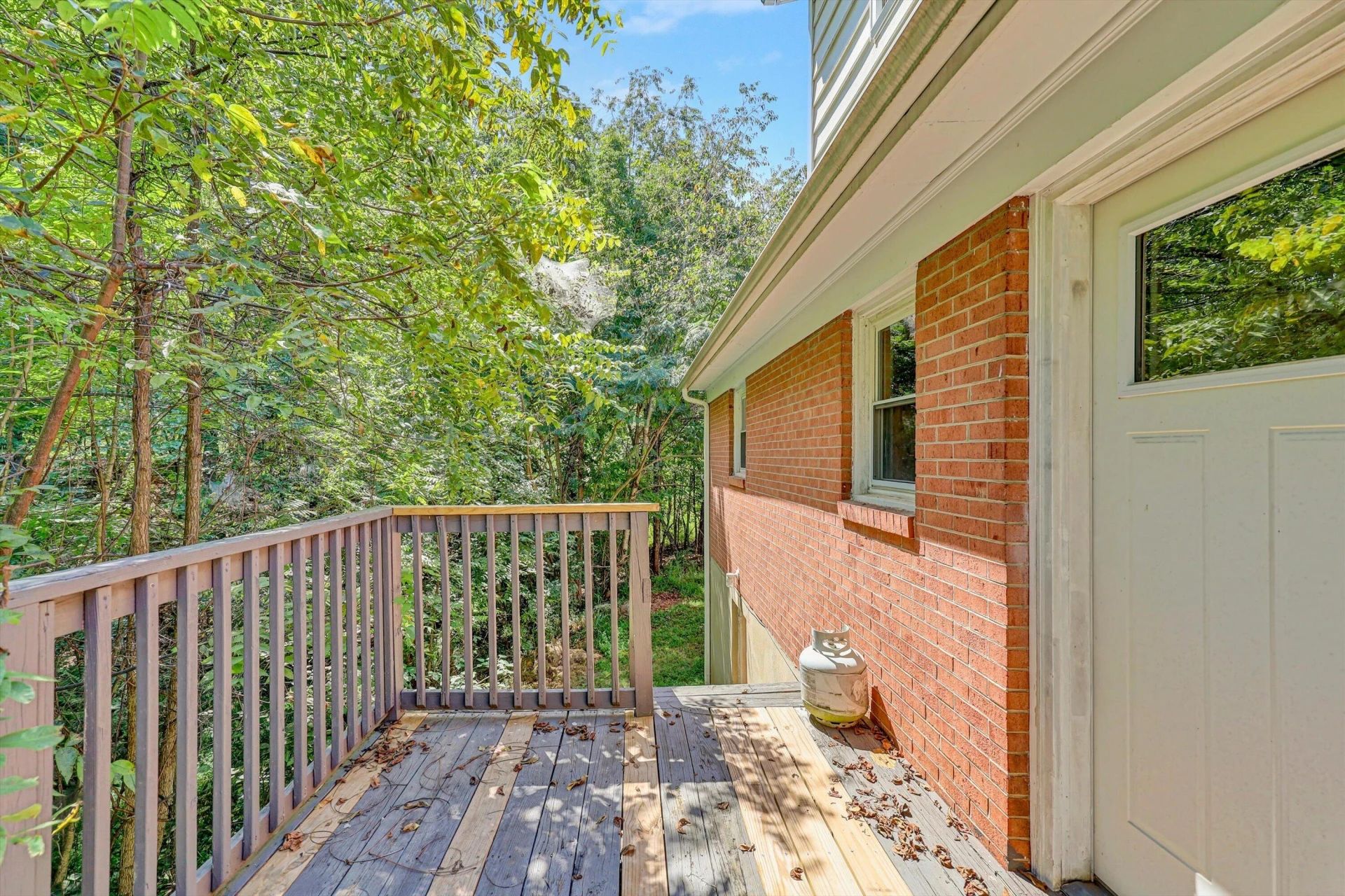 372 Trott CIR - Photo 27
