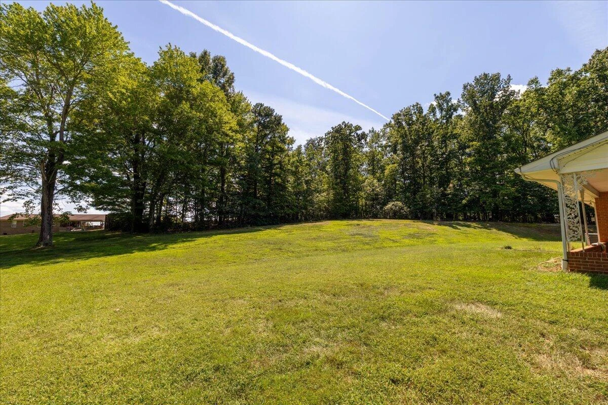 1050 Longview DR - Photo 30