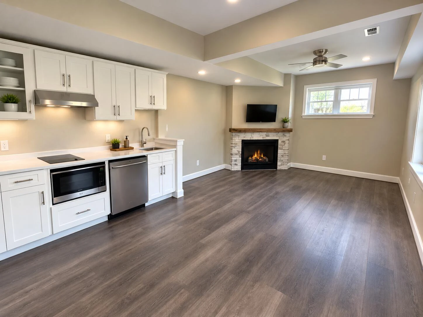 723 Doyle ST - Photo 26
