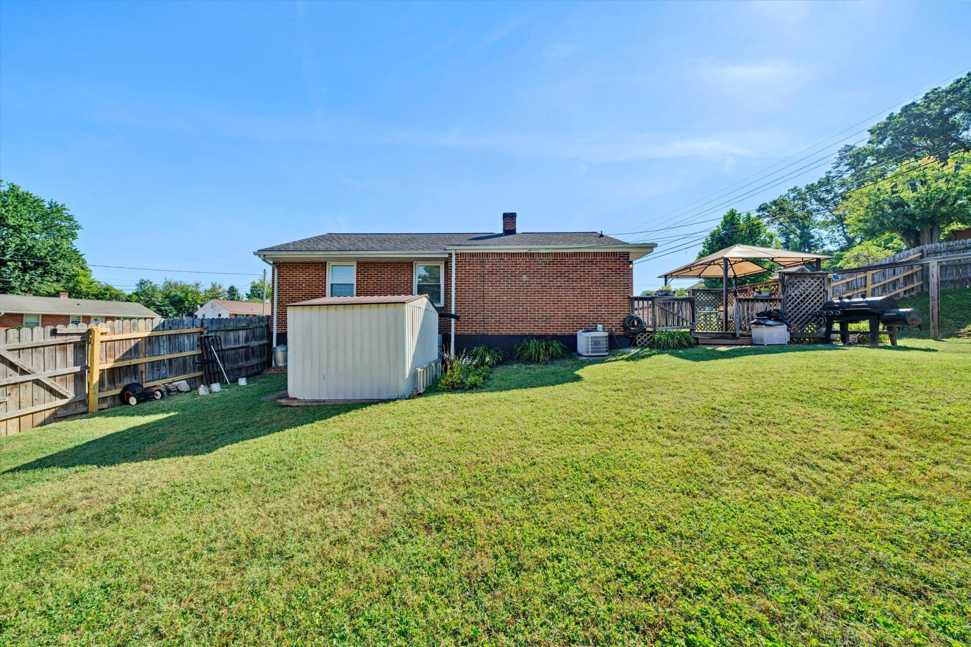 342 Thrush DR NW - Photo 30