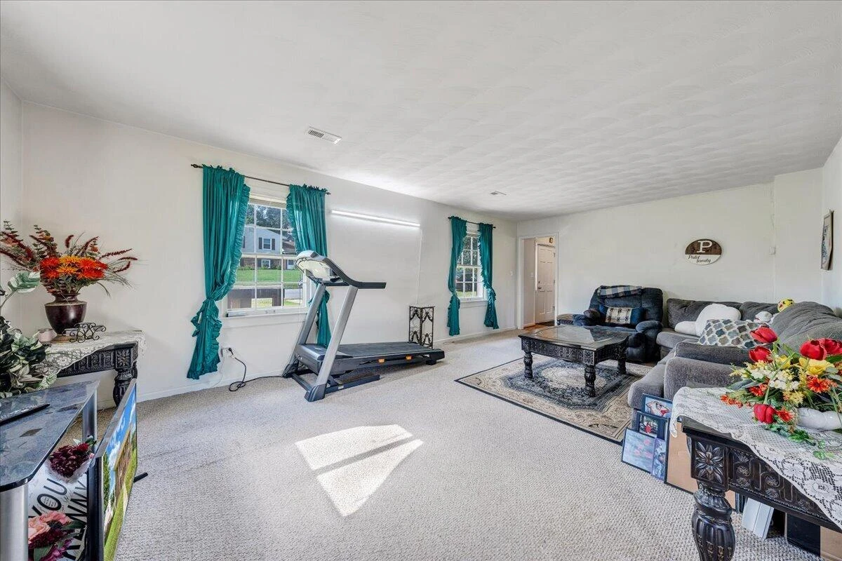 867 Finney DR - Photo 5