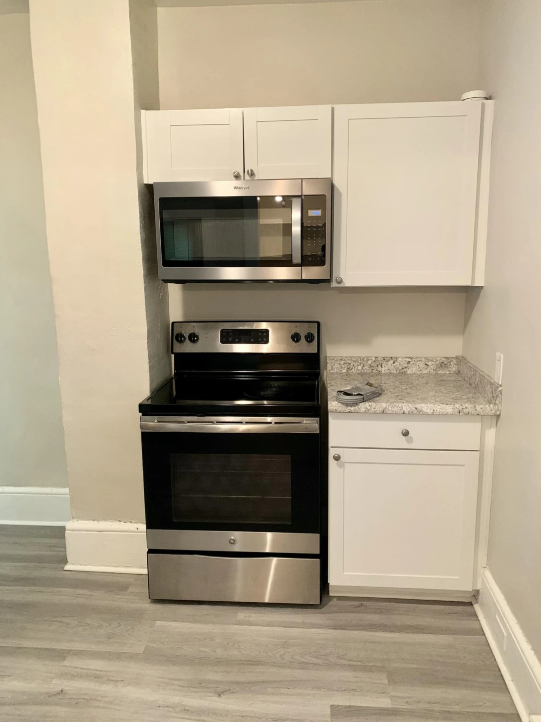 1332 Buena Vista BLVD SE - Photo 6