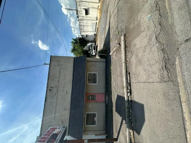 3328 Williamson RD NW - Photo 4