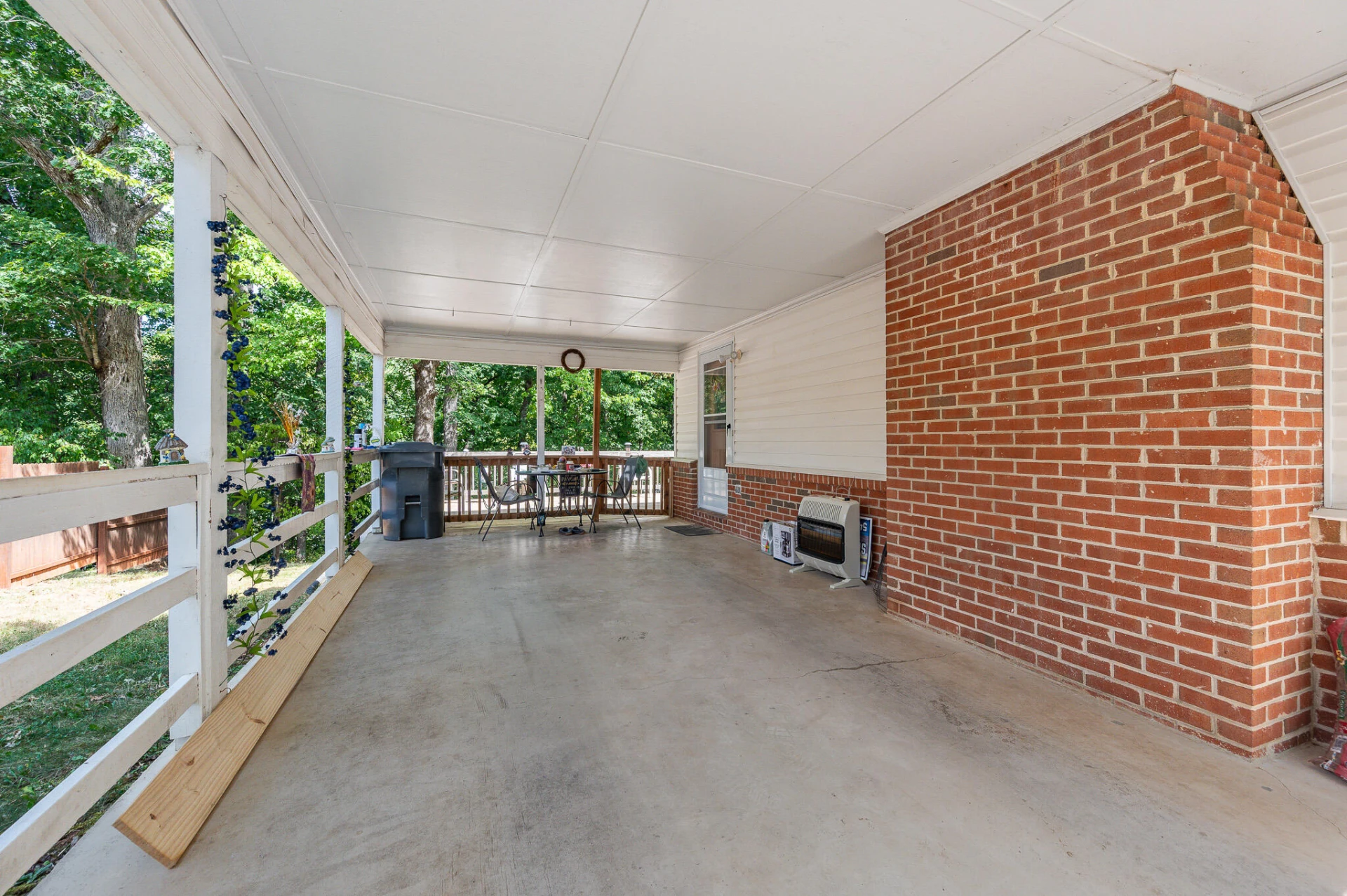 1116 Coolbrook RD - Photo 37