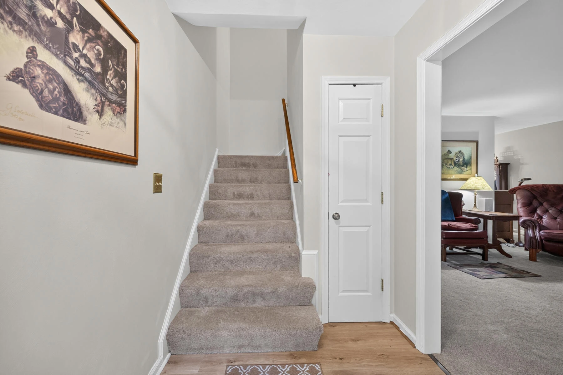 3434 Stonehenge SQ - Photo 3