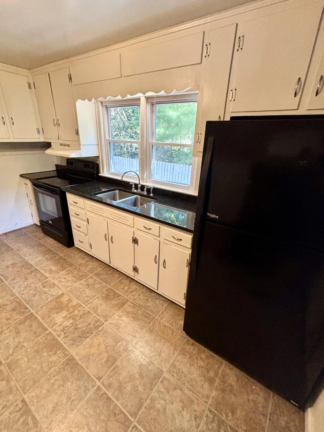 744 N Mill RD - Photo 6