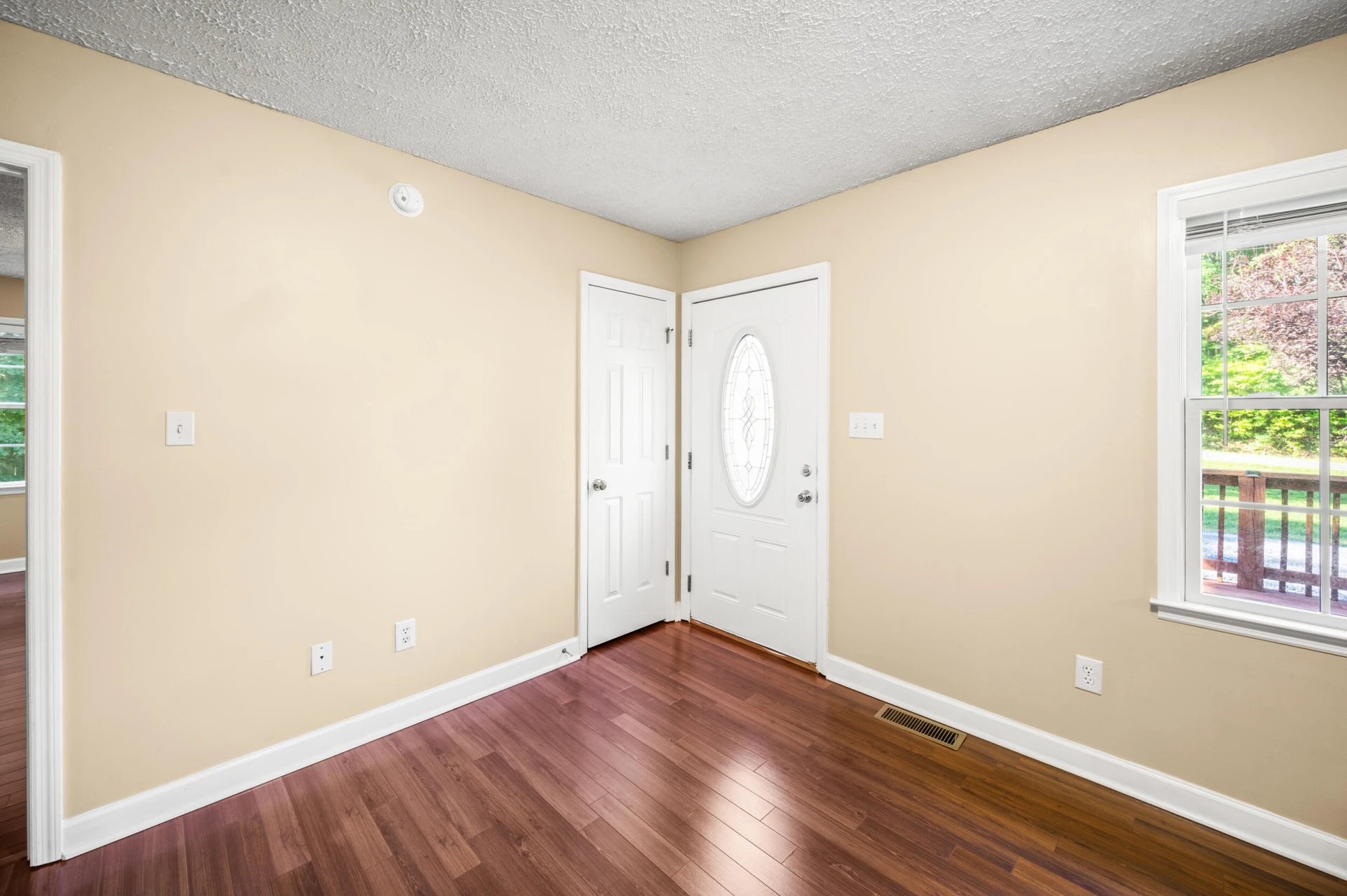 2898 White House RD - Photo 3