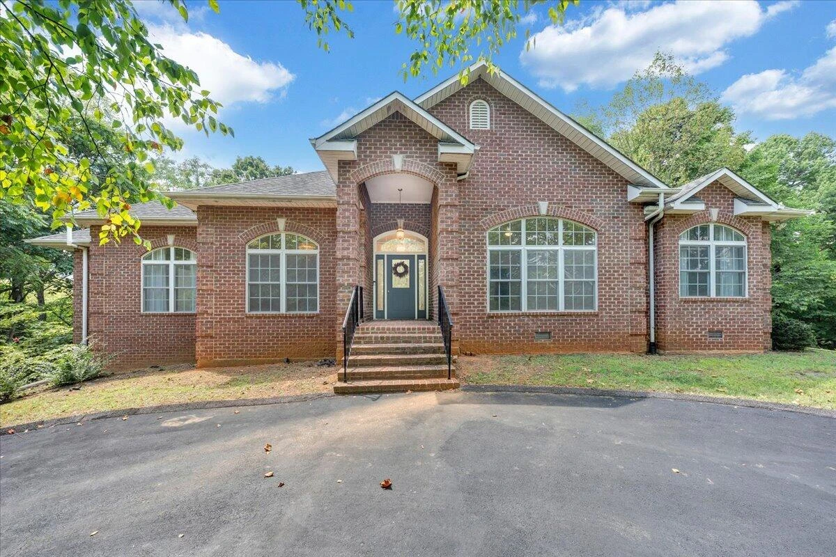 160 Grandview DR