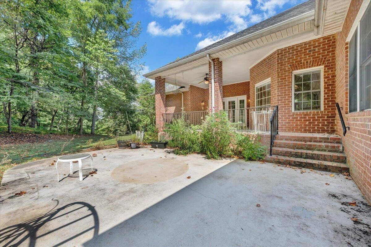 160 Grandview DR - Photo 8