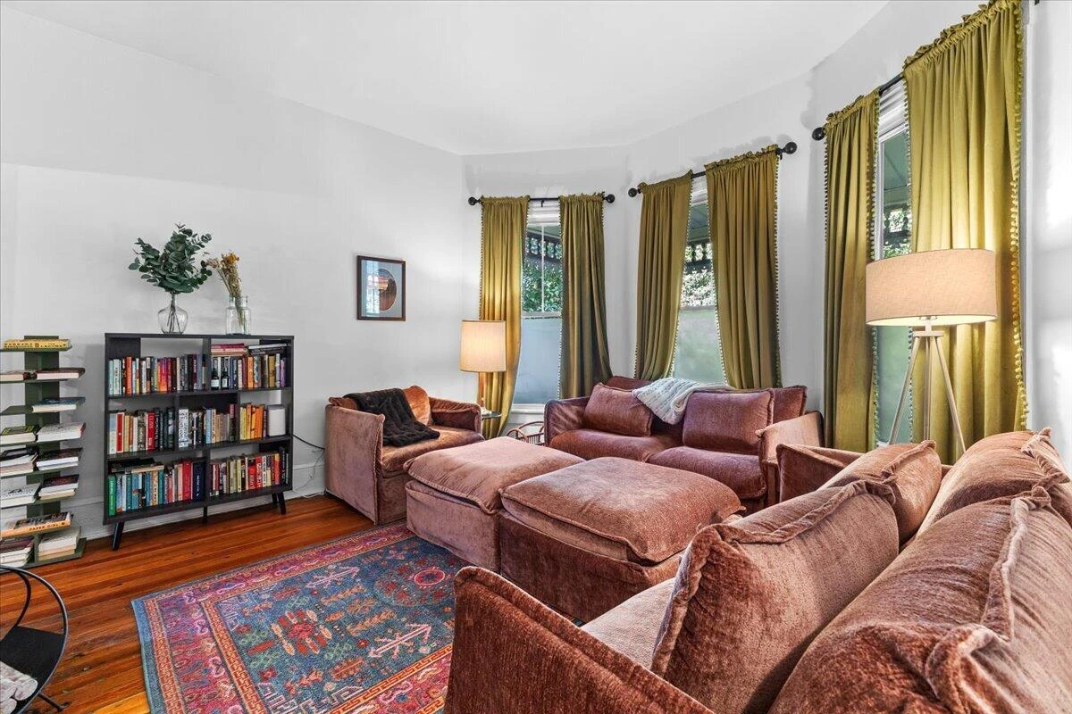 540 Mountain AVE SW - Photo 6