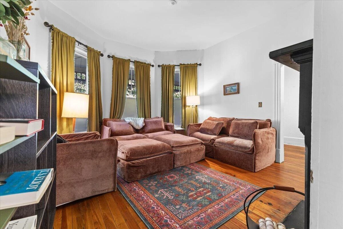 540 Mountain AVE SW - Photo 8