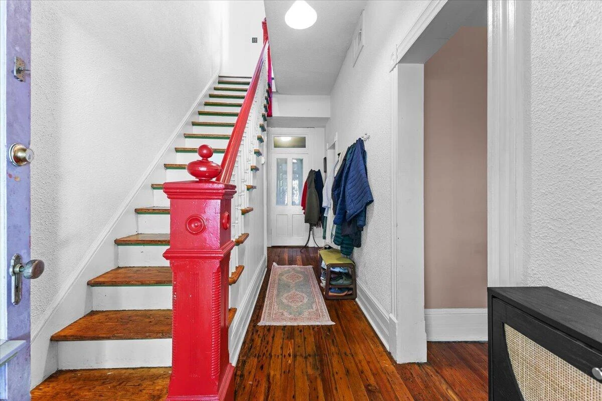 540 Mountain AVE SW - Photo 14