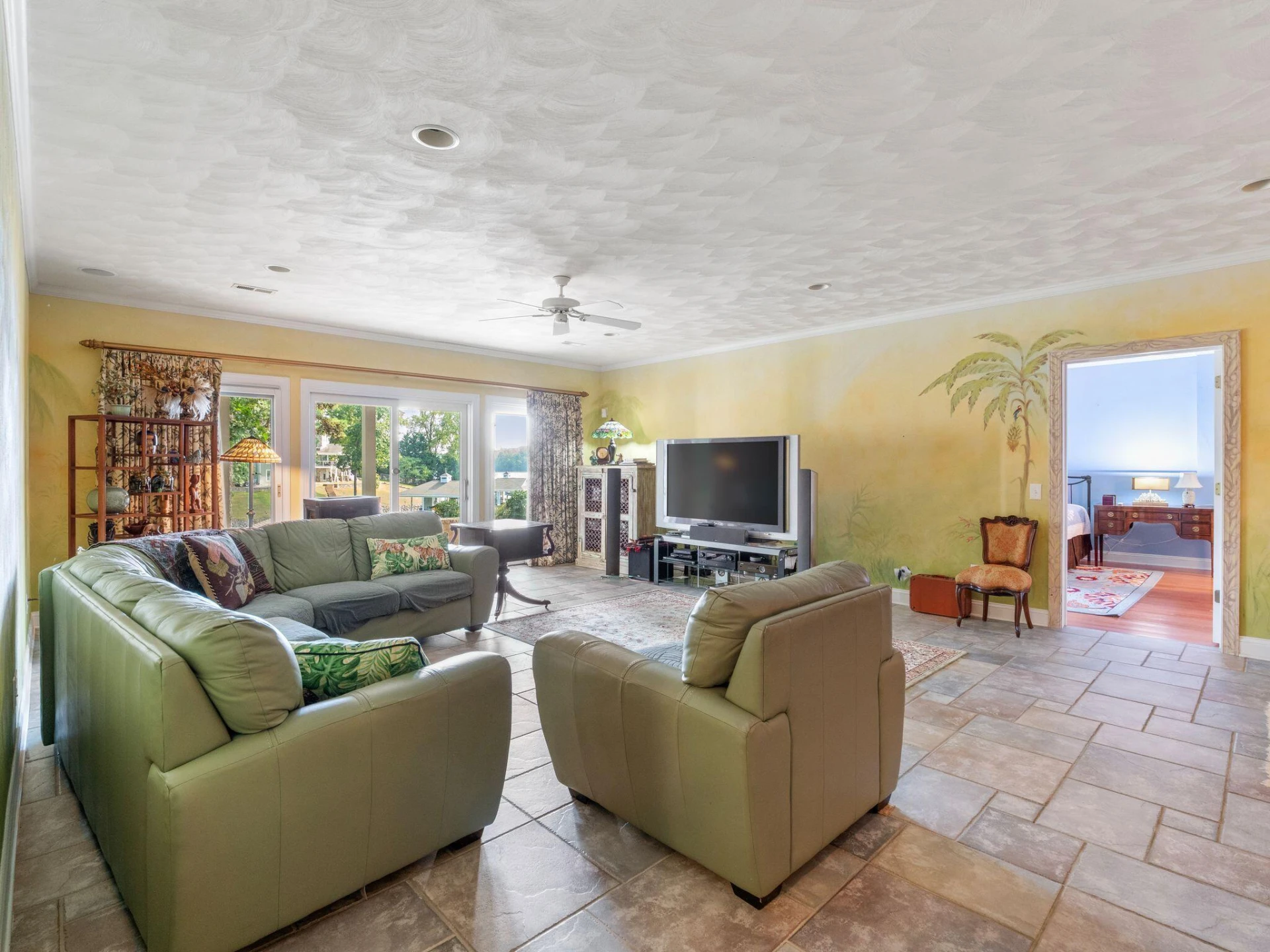8875 Burnt Chimney RD - Photo 44