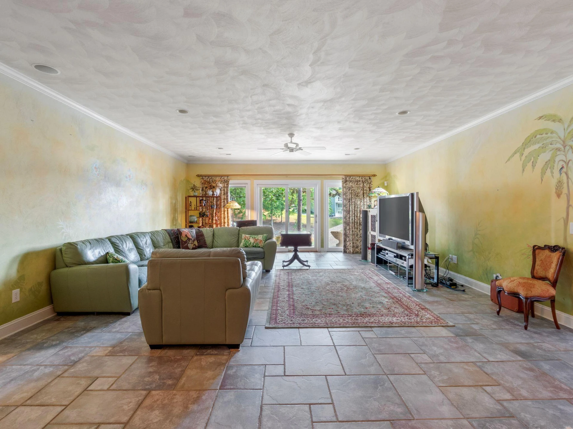 8875 Burnt Chimney RD - Photo 46