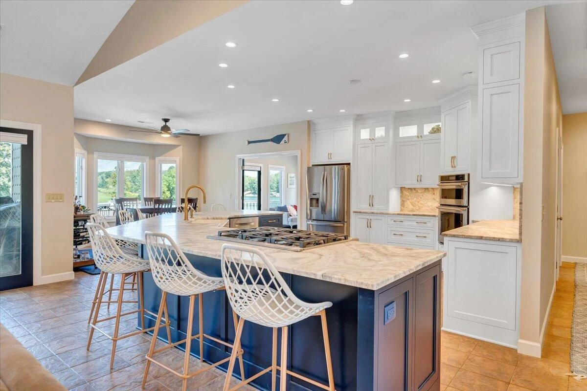 3020 Northridge RD - Photo 12