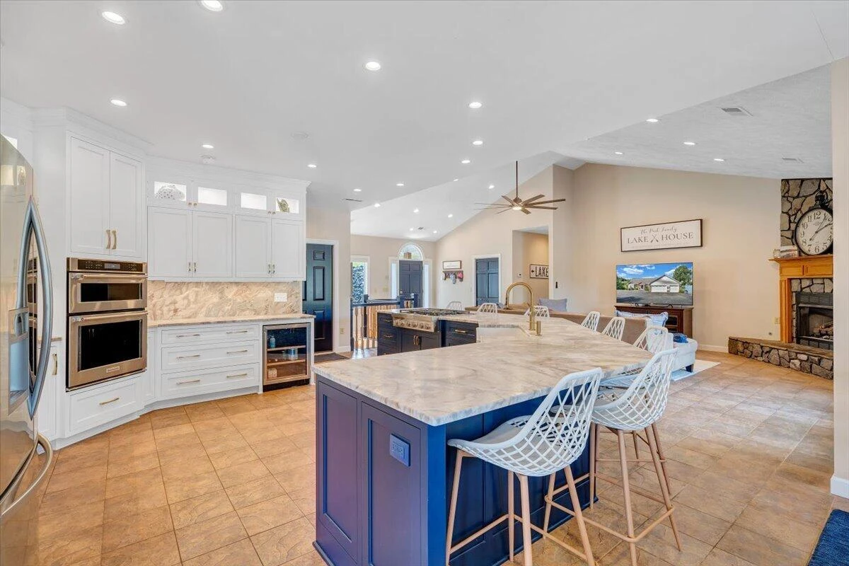 3020 Northridge RD - Photo 13