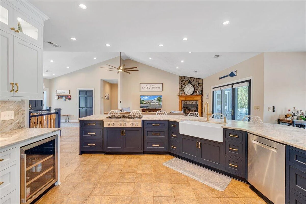 3020 Northridge RD - Photo 15