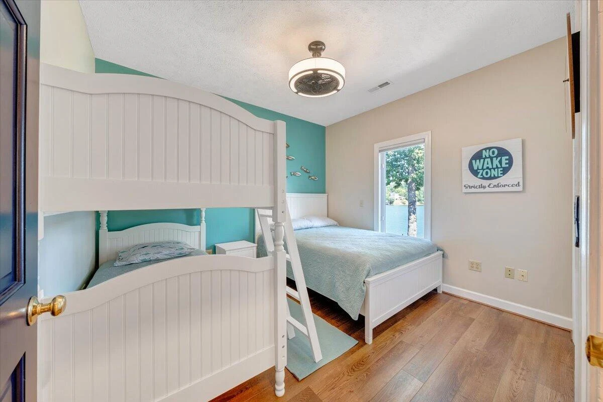 3020 Northridge RD - Photo 41