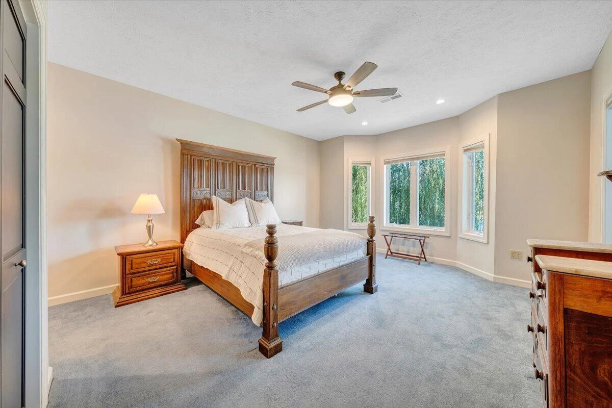 3020 Northridge RD - Photo 52