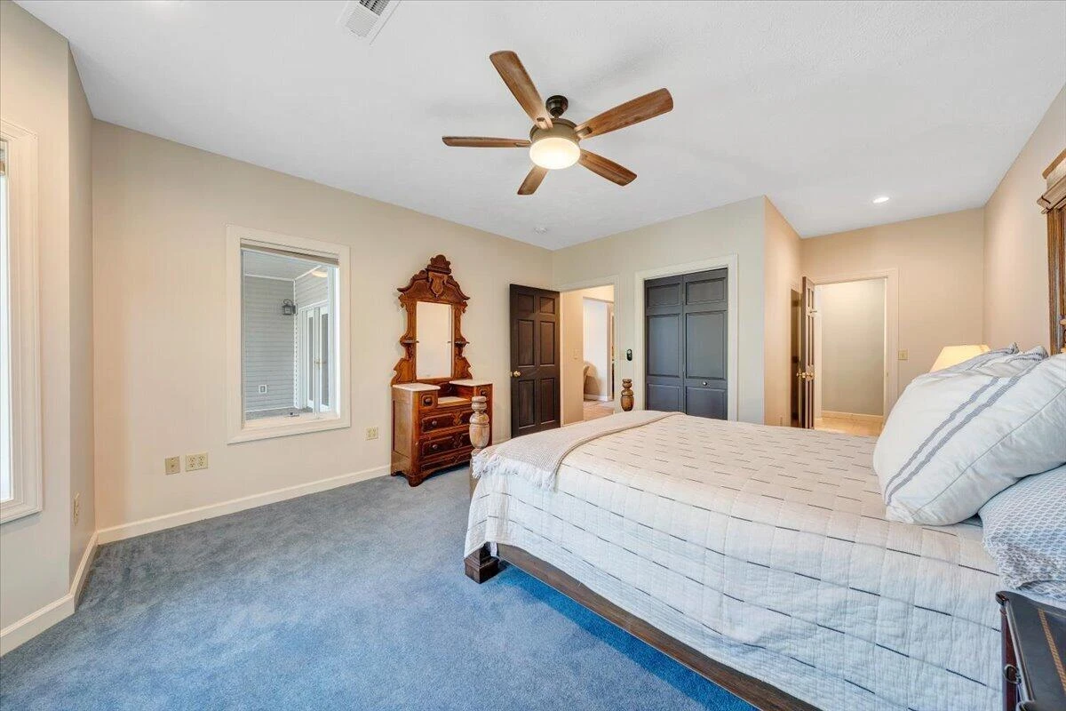 3020 Northridge RD - Photo 53