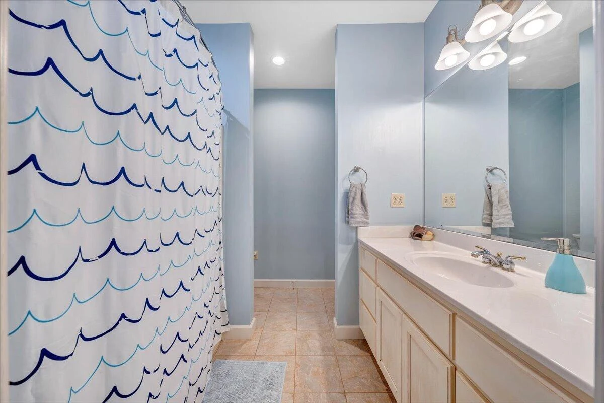 3020 Northridge RD - Photo 54
