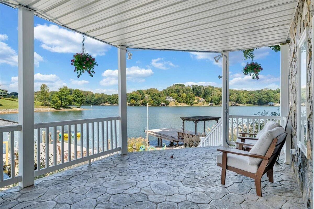 3020 Northridge RD - Photo 71
