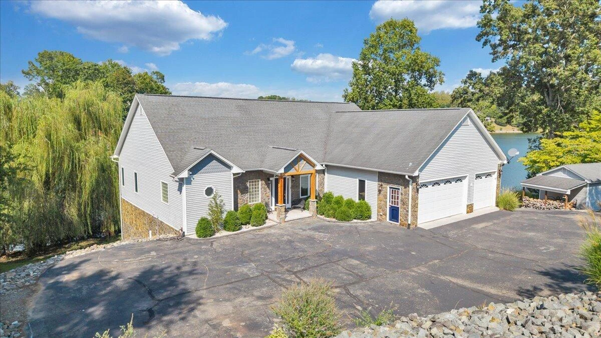3020 Northridge RD - Photo 84