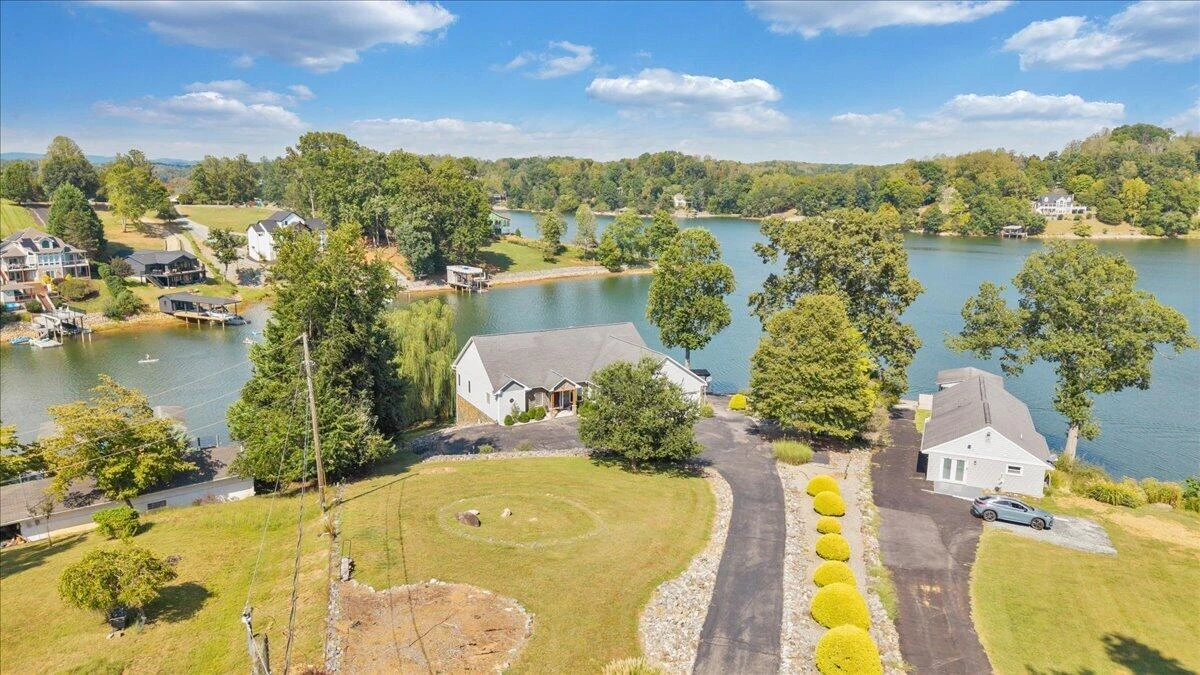 3020 Northridge RD - Photo 87