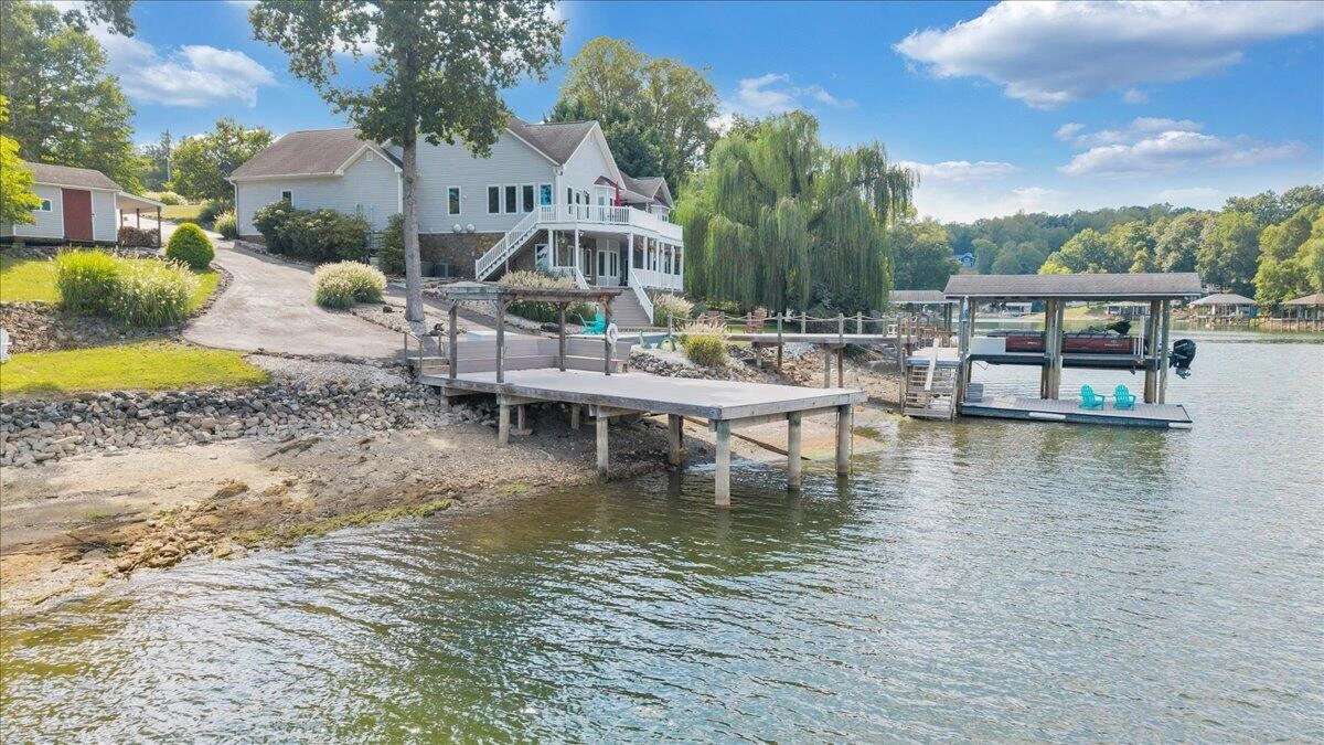 3020 Northridge RD - Photo 99