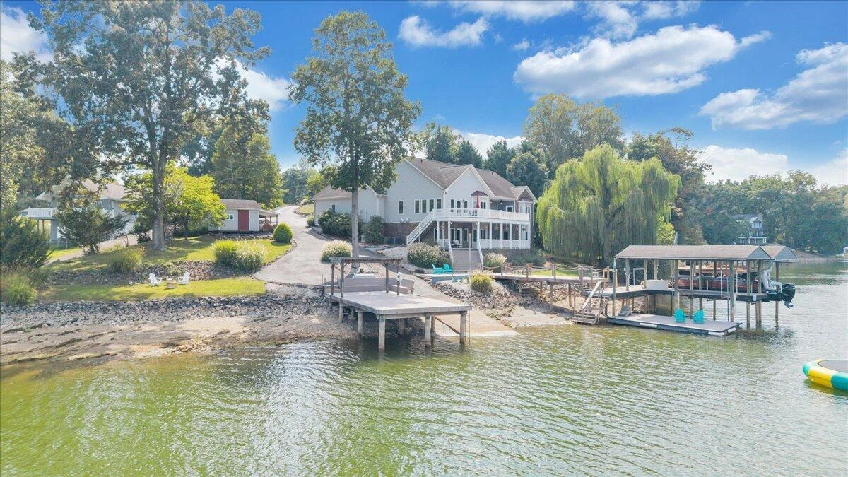 3020 Northridge RD - Photo 100