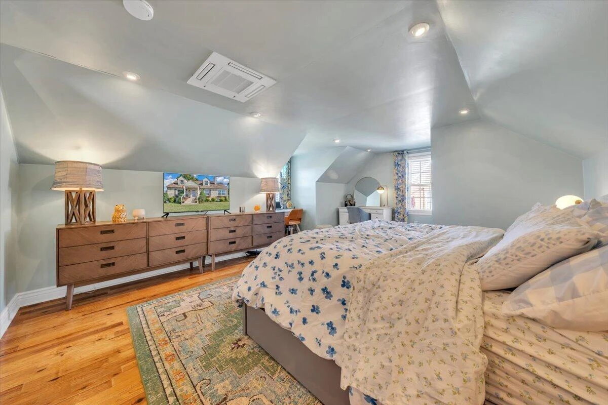 1032 Jeanette AVE - Photo 28