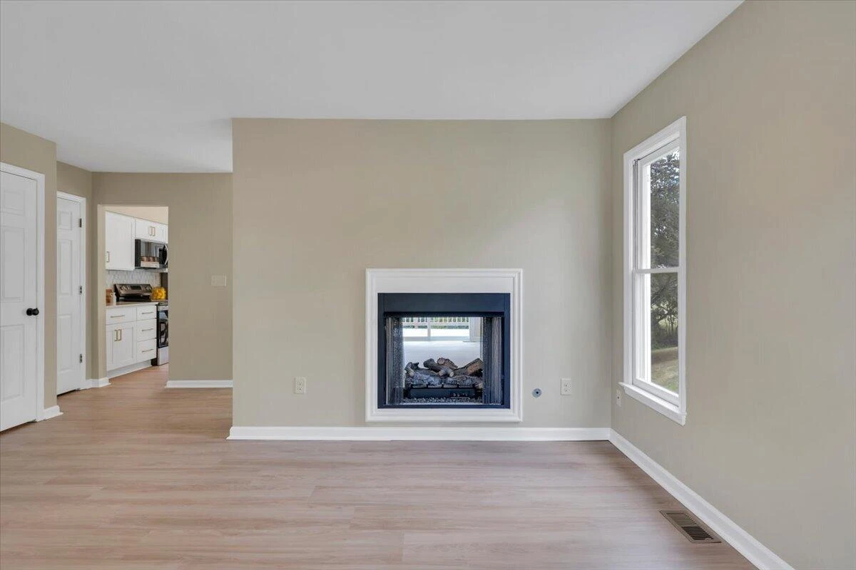 7233 Scarlet Oak DR - Photo 5