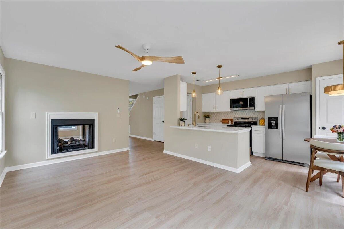 7233 Scarlet Oak DR - Photo 10