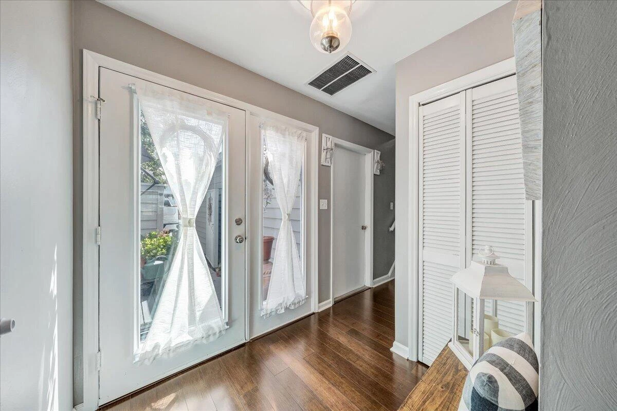 2418 Post Oak RD - Photo 9