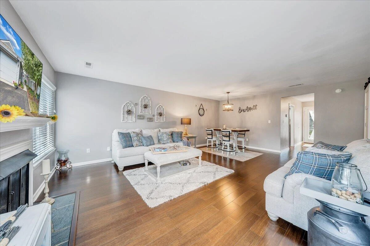 2418 Post Oak RD - Photo 19