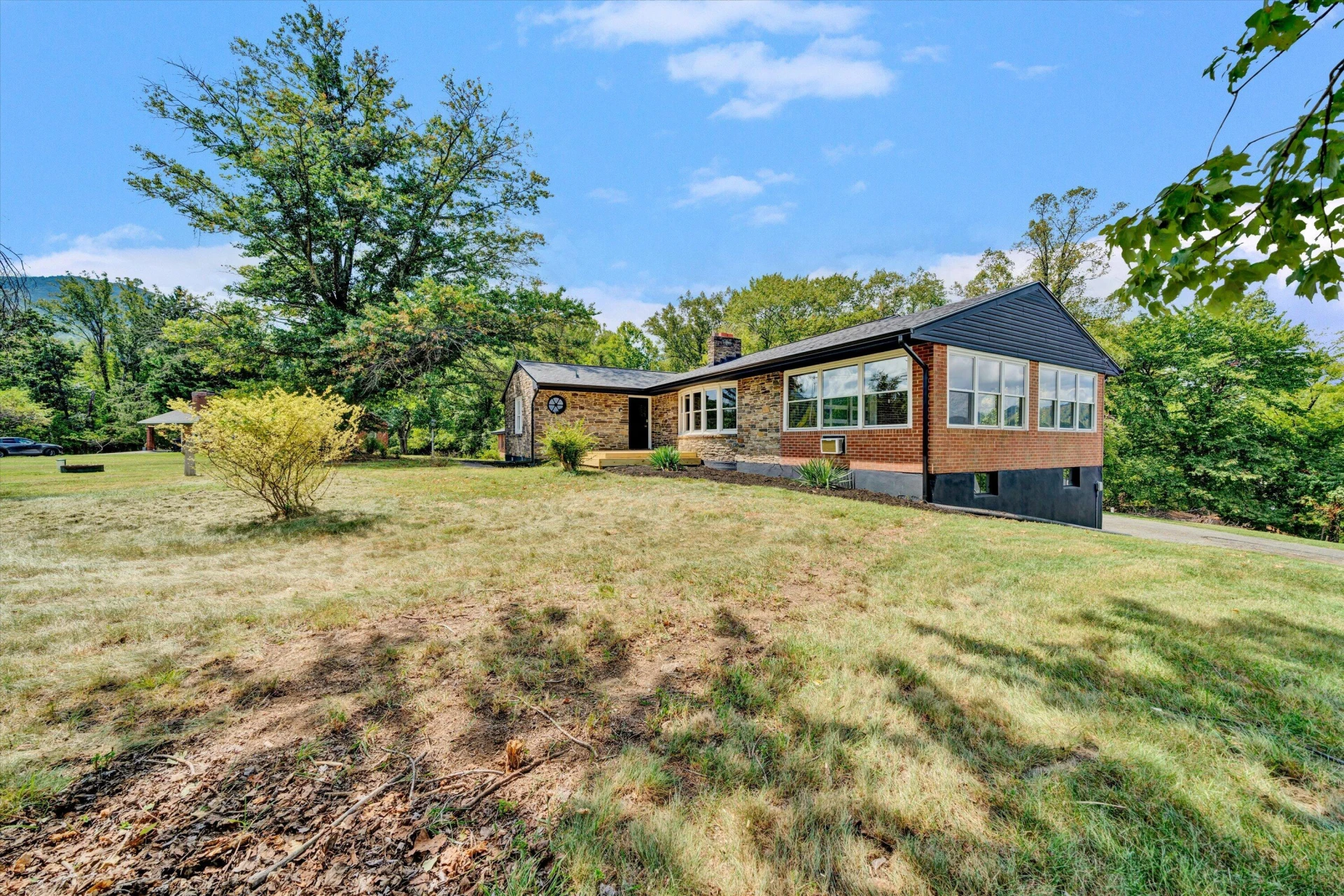 5931 Cotton Hill RD - Photo 3