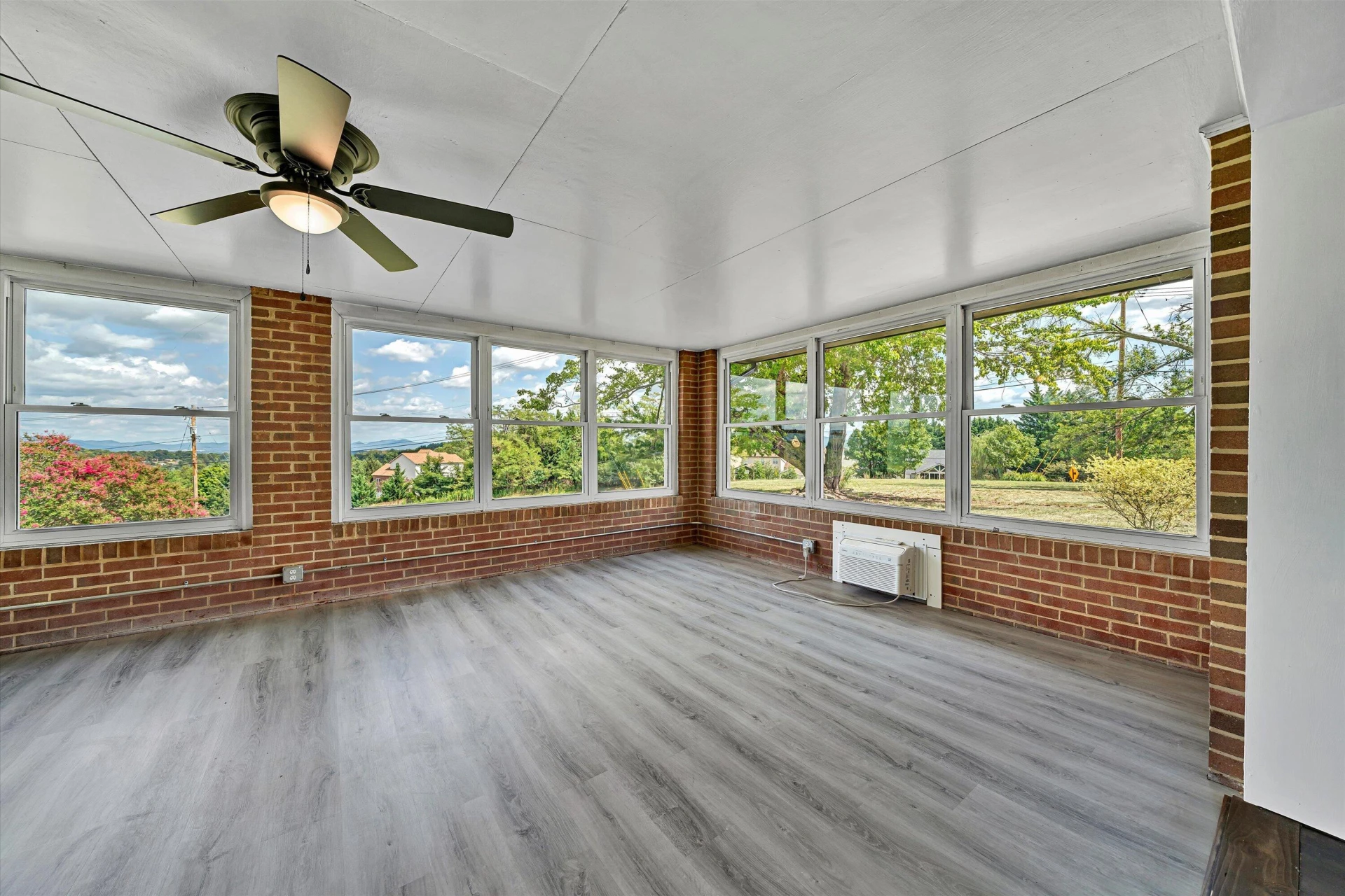5931 Cotton Hill RD - Photo 9