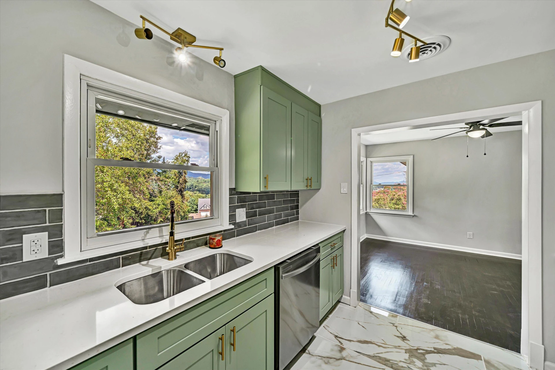 5931 Cotton Hill RD - Photo 15