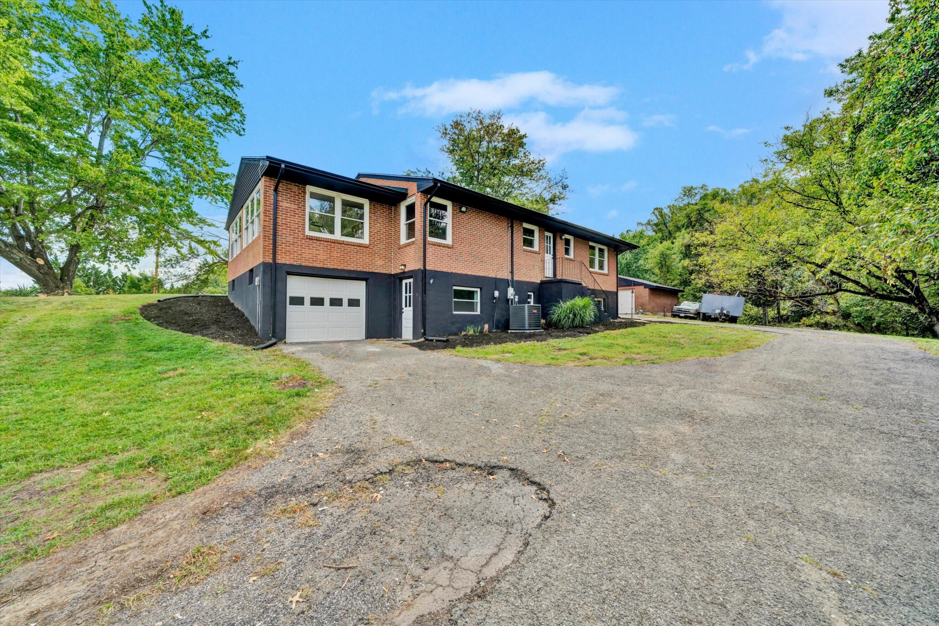 5931 Cotton Hill RD - Photo 38