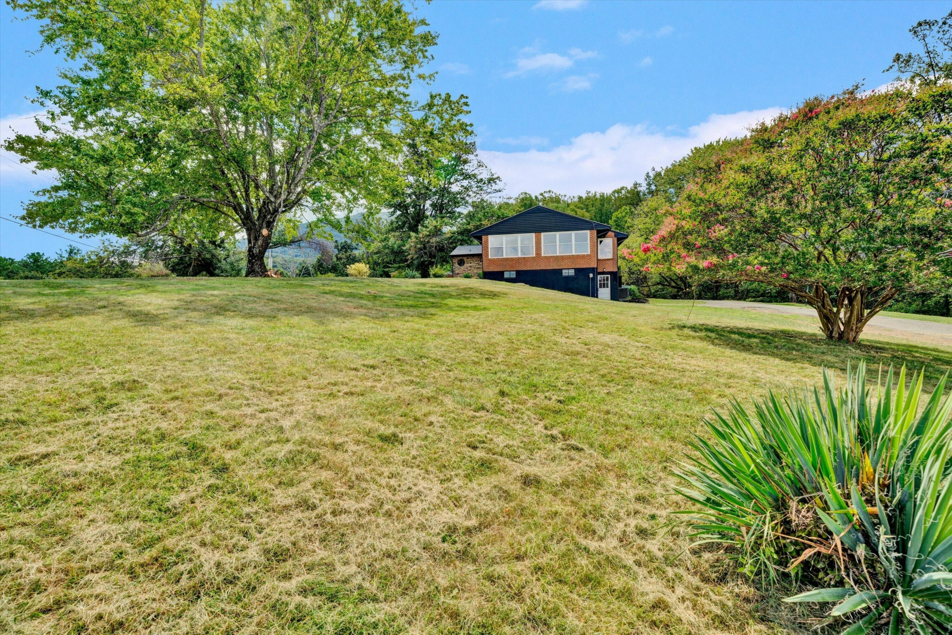 5931 Cotton Hill RD - Photo 39