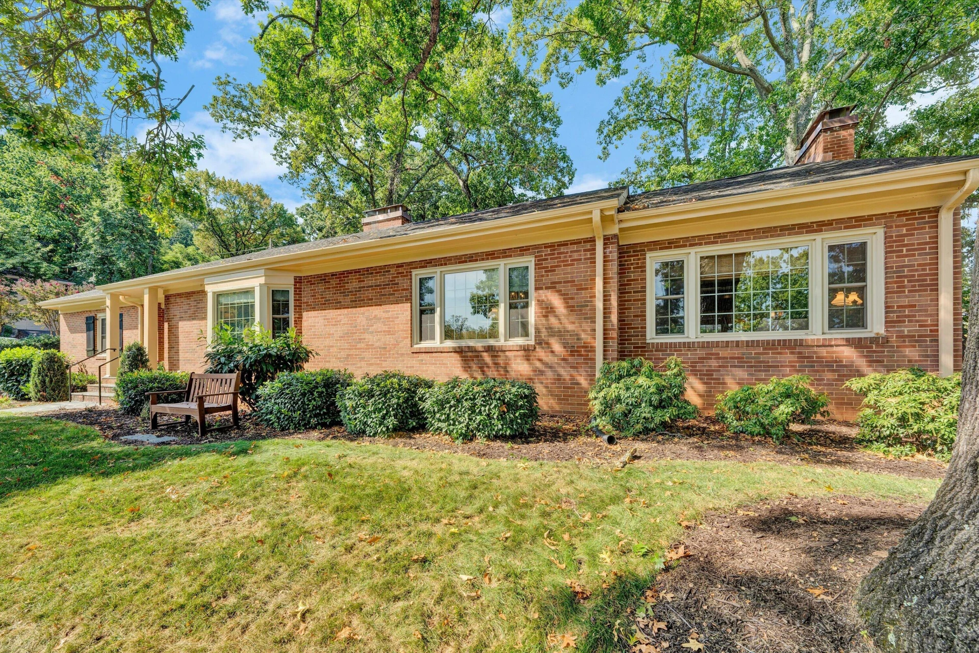 202 Park Crest RD SW - Photo 4