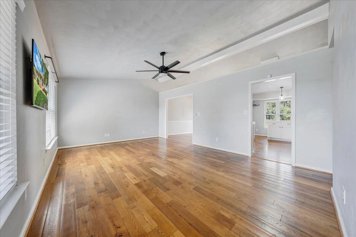 5822 Fieldview DR - Photo 7