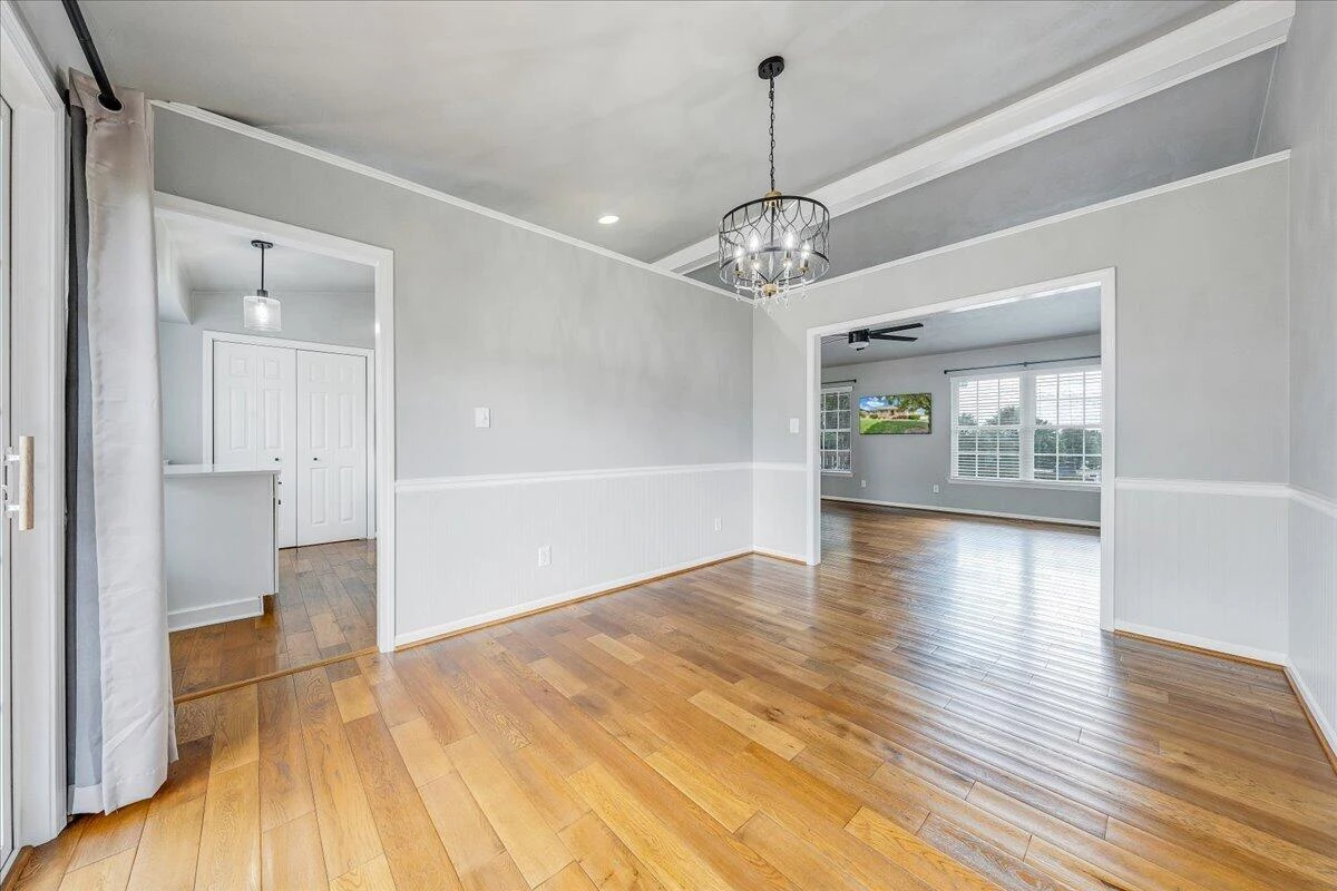 5822 Fieldview DR - Photo 11