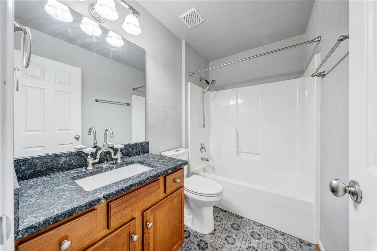 5822 Fieldview DR - Photo 26