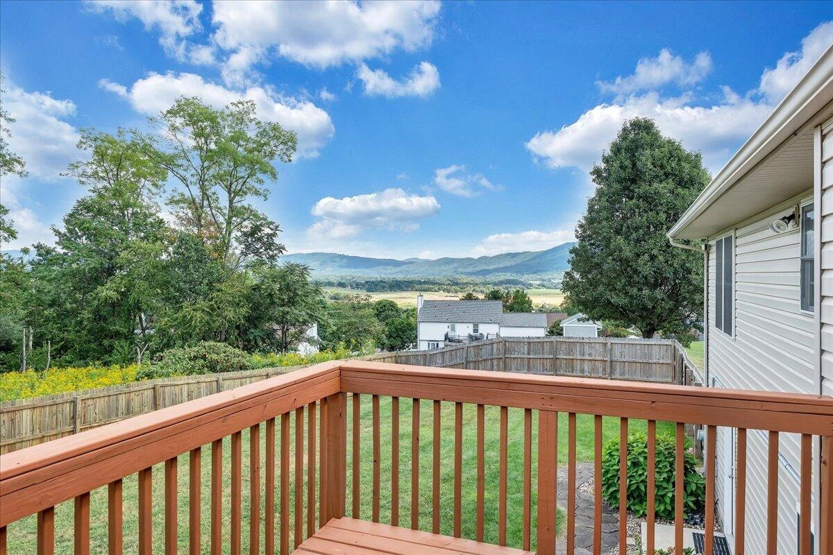 5822 Fieldview DR - Photo 35