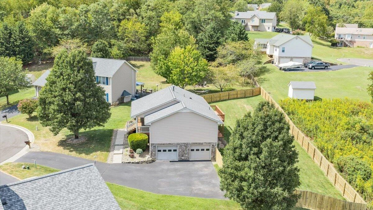 5822 Fieldview DR - Photo 44