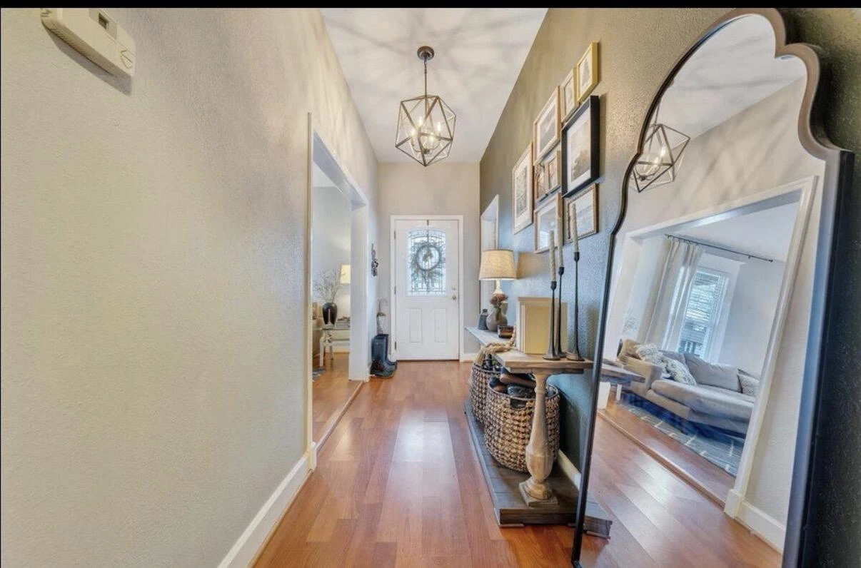 420 Front AVE - Photo 4