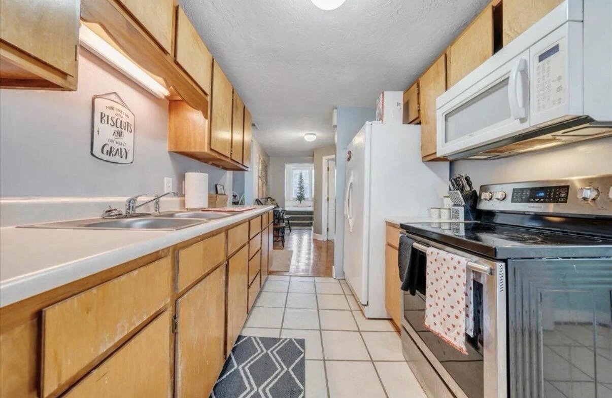 420 Front AVE - Photo 18